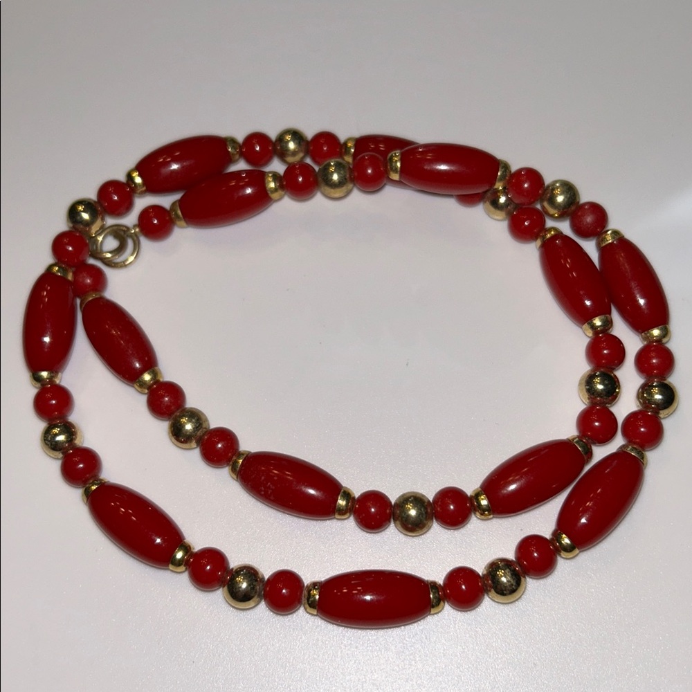 Red and Gold Tone Mid-Century Retro Art Deco Style 24 Inch Necklace Vintage - Picture 3 of 4